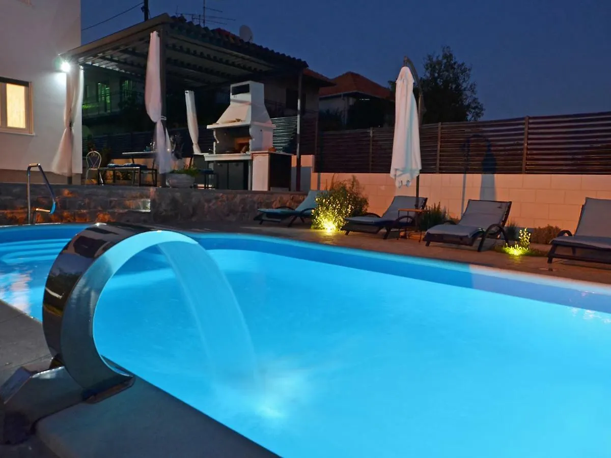 Deluxe Apartman Porto Trogir 0*,