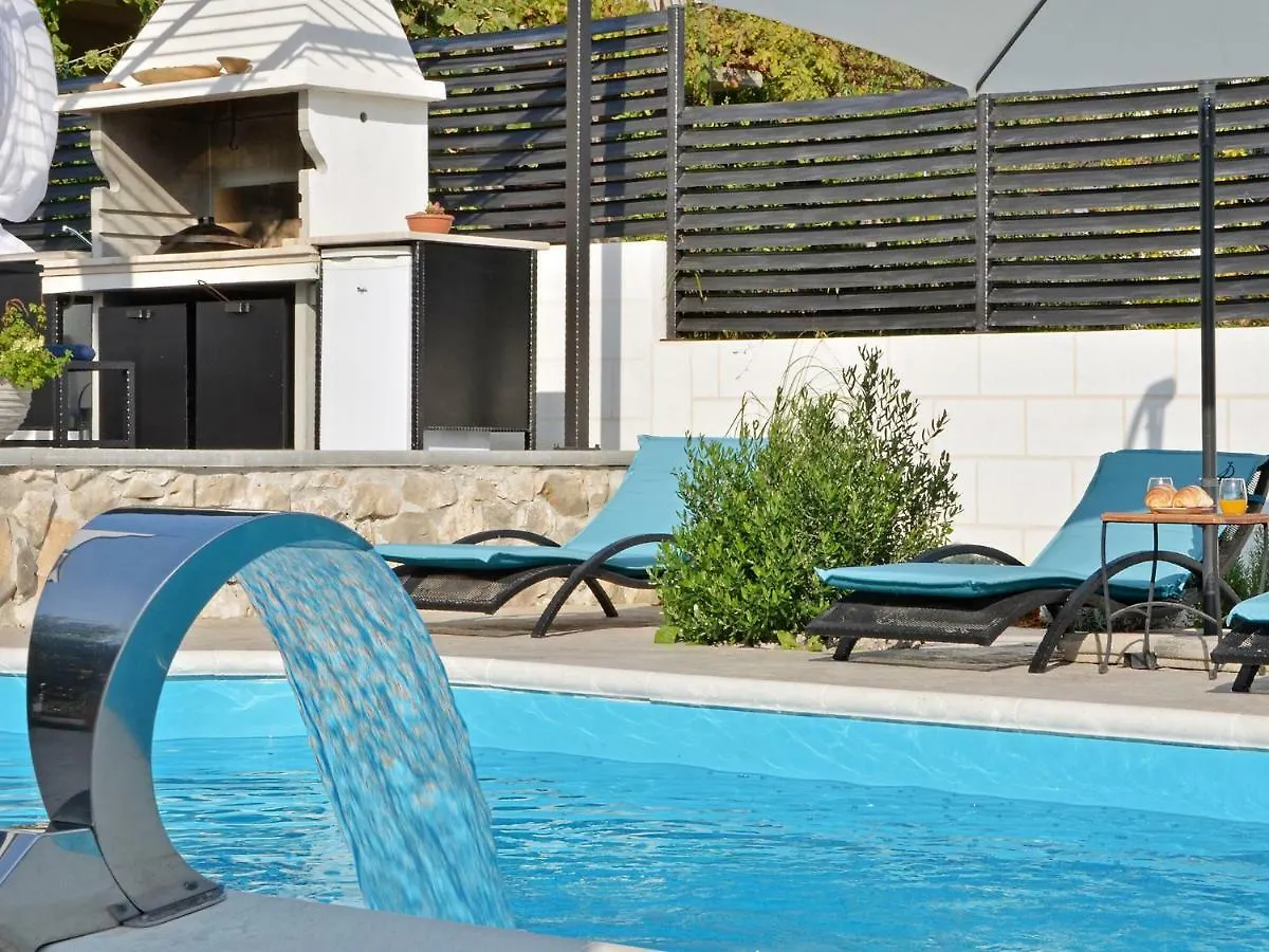 Apartment Deluxe Apartman Porto Trogir Croatia