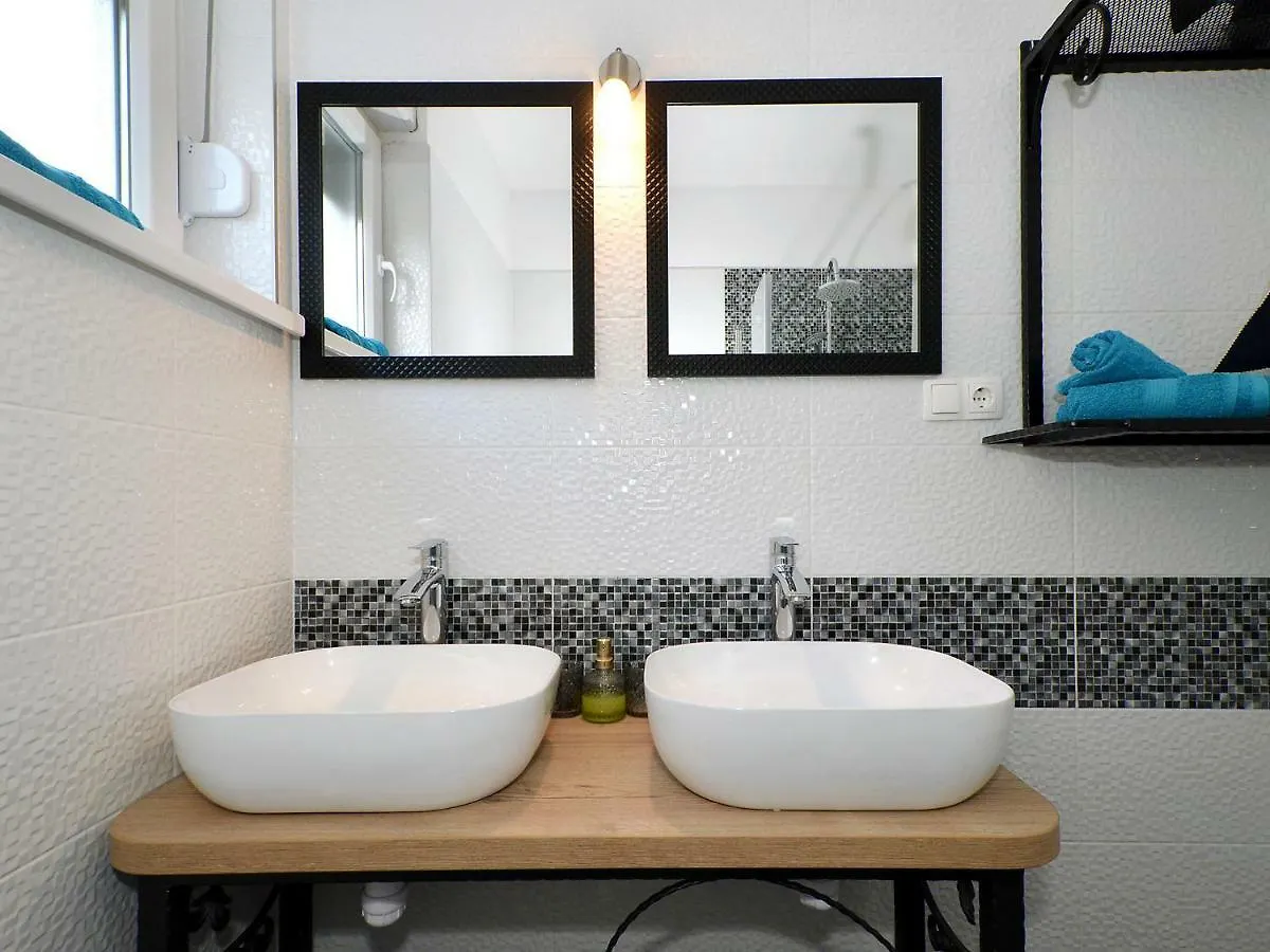Deluxe Apartman Porto Trogir Lejlighed